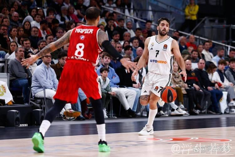 常规赛奖项纵览:卡斯尔斩获最佳新秀 常规赛奖项纵览:卡斯尔斩获最佳新秀